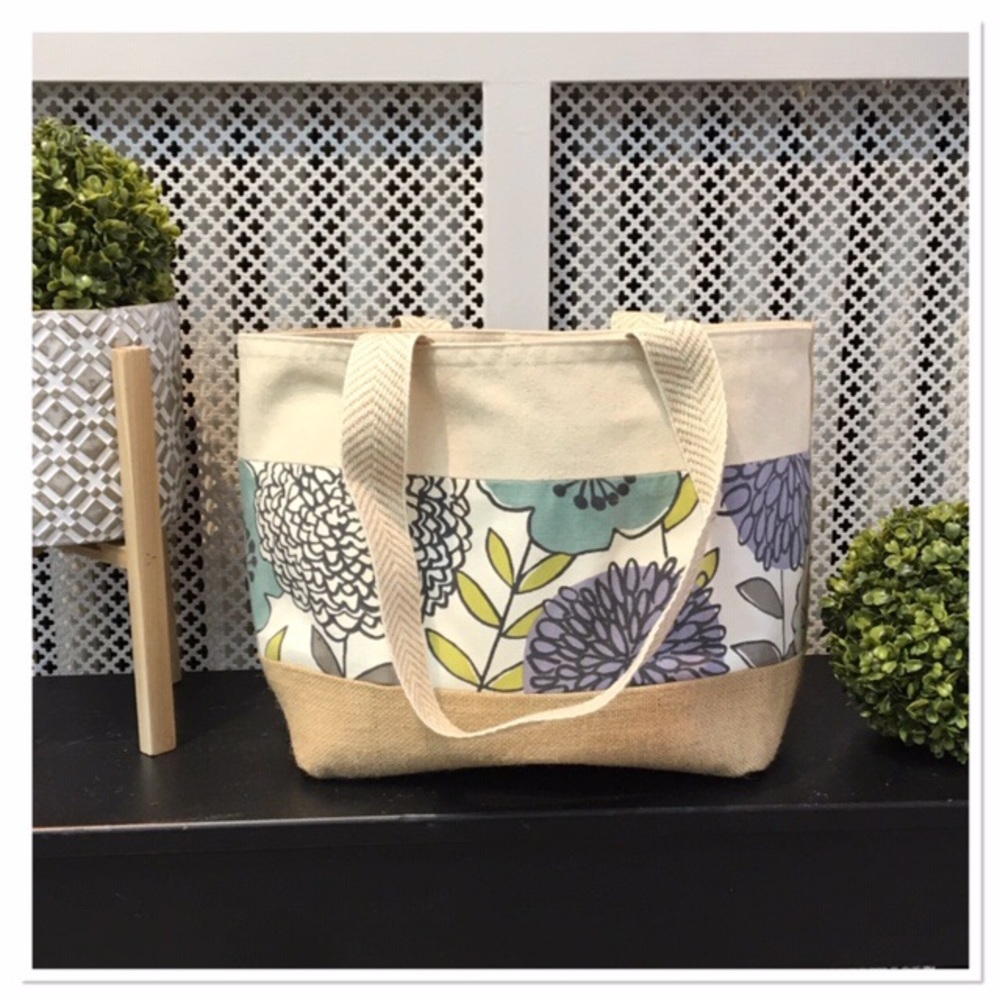 Super Cute Flower Tote